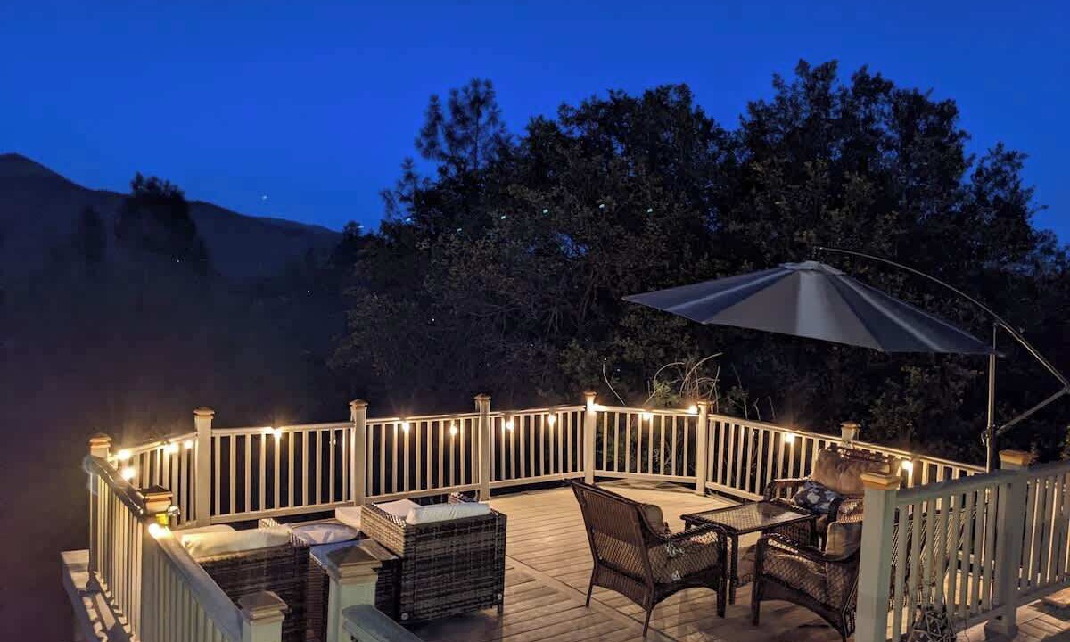 Photo of Patio Balcony in Yosemite Forks
