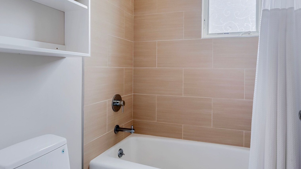Photo of Bathroom in Downtown Burlingame