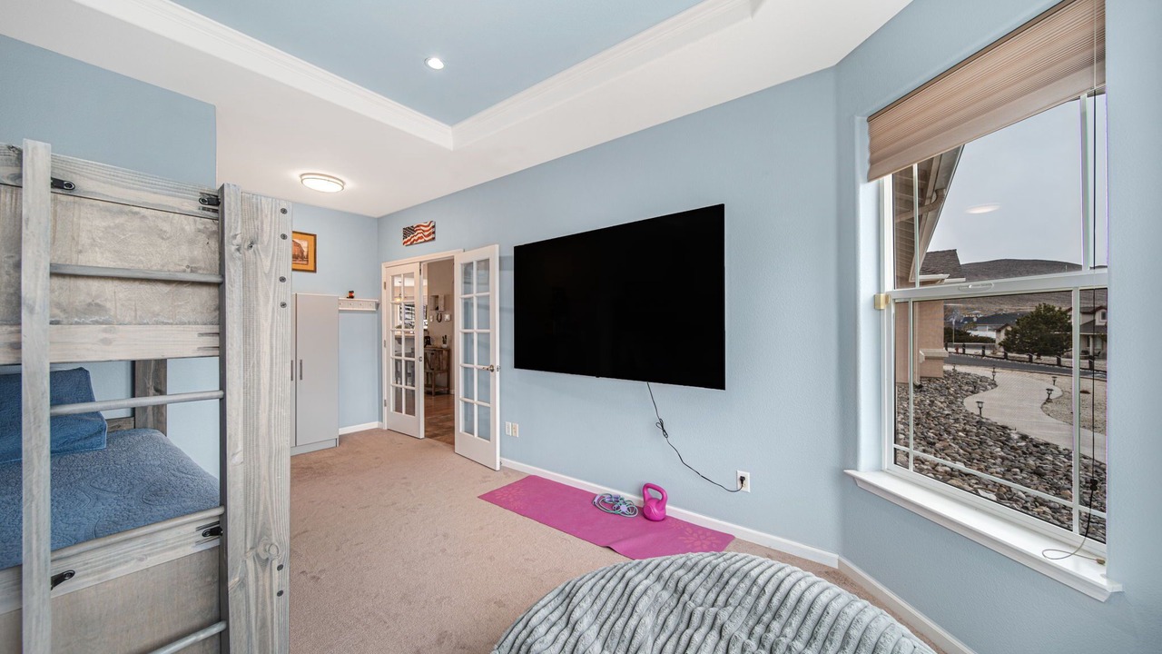 Photo of Bedroom in Mira Loma
