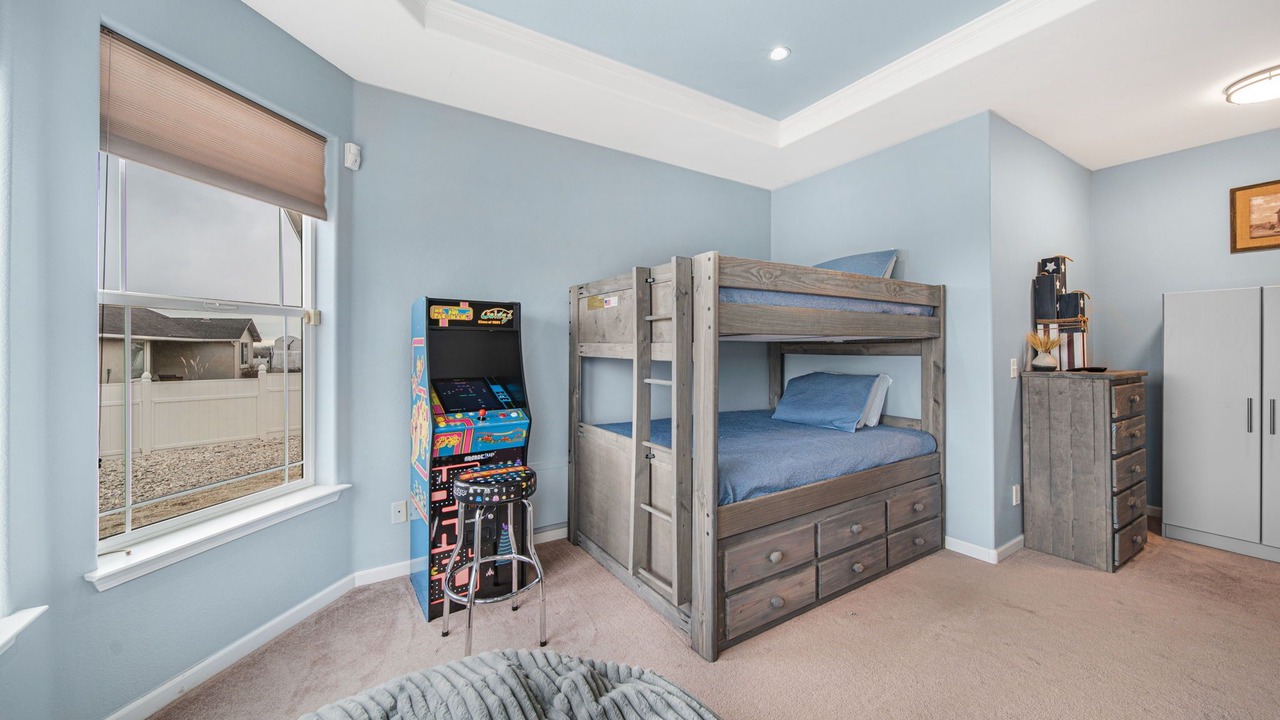 Photo of Bedroom in Mira Loma
