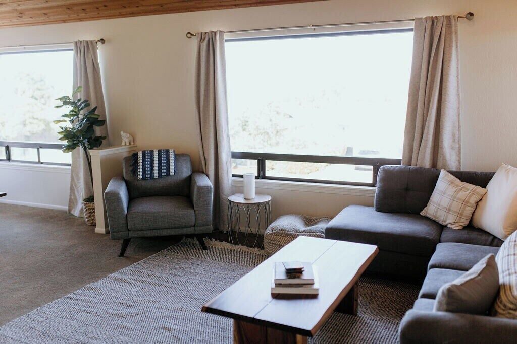 Photo of Livingroom in Baywood-Los Osos