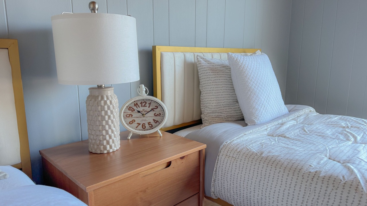 Photo of Bedroom in Groveland