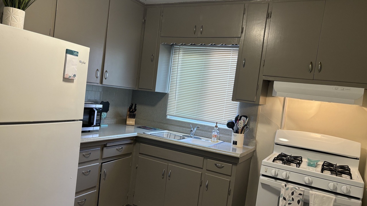 Photo of Kitchen in Hanford