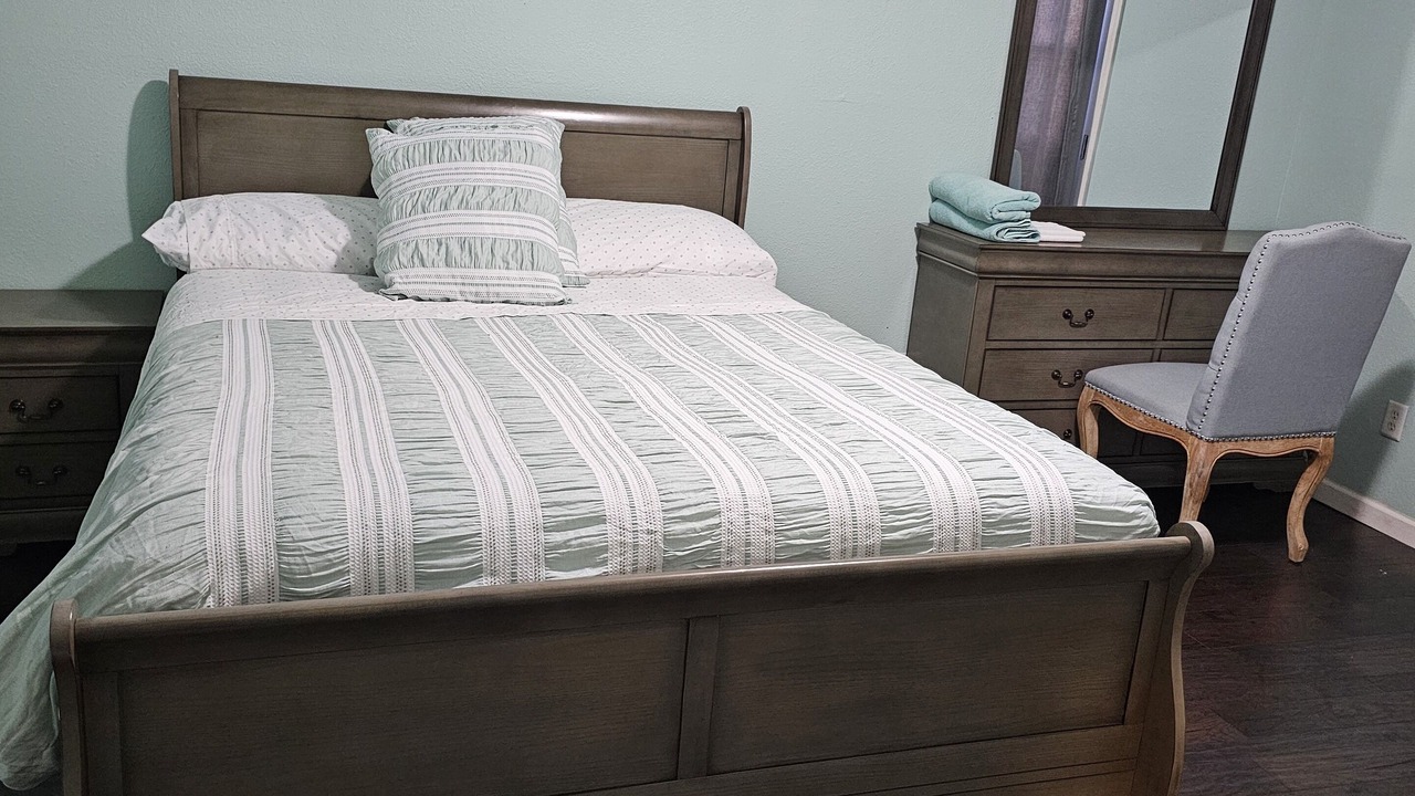 Photo of Bedroom in Pumpkin Center
