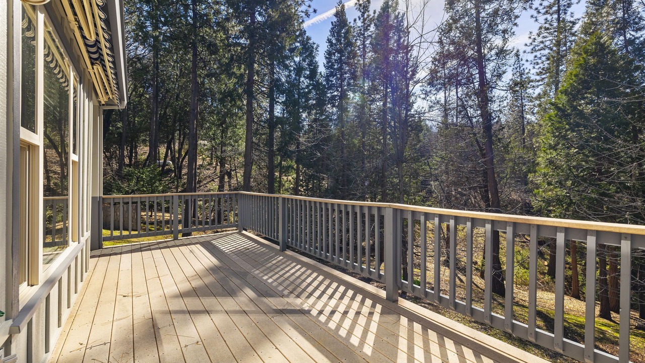 Photo of Patio Balcony in Twain Harte