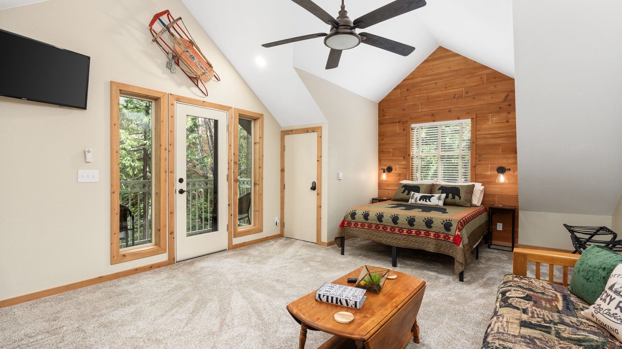 Photo of Bedroom in Sierra Cedars