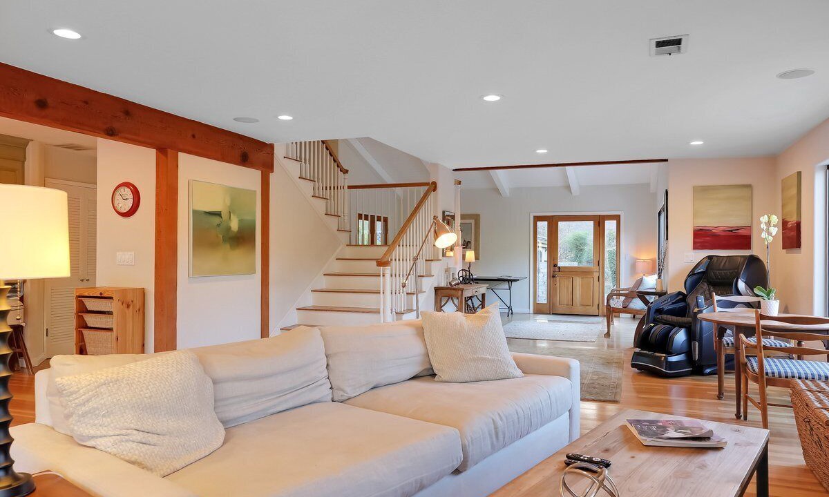 Photo of Livingroom in Montecito
