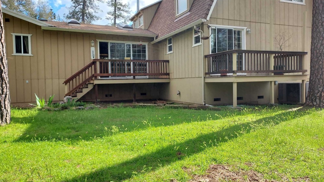 Photo of Outdoor in Groveland