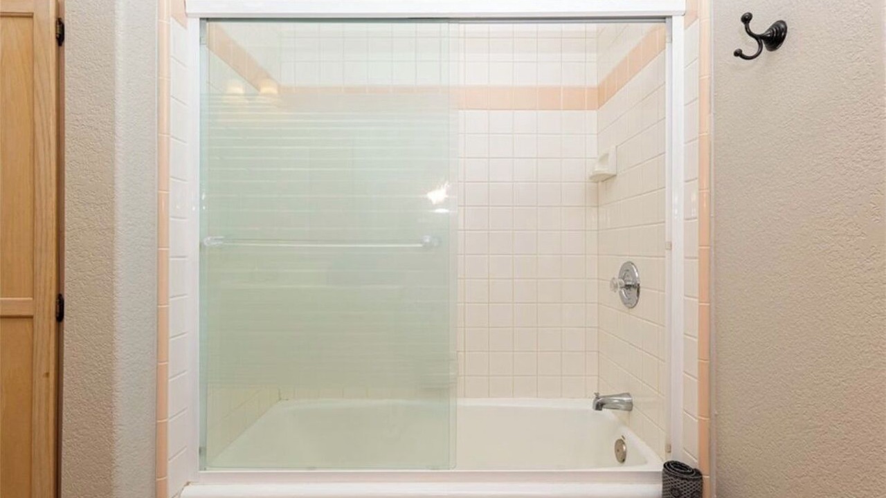Photo of Bathroom in Sunridge Estates
