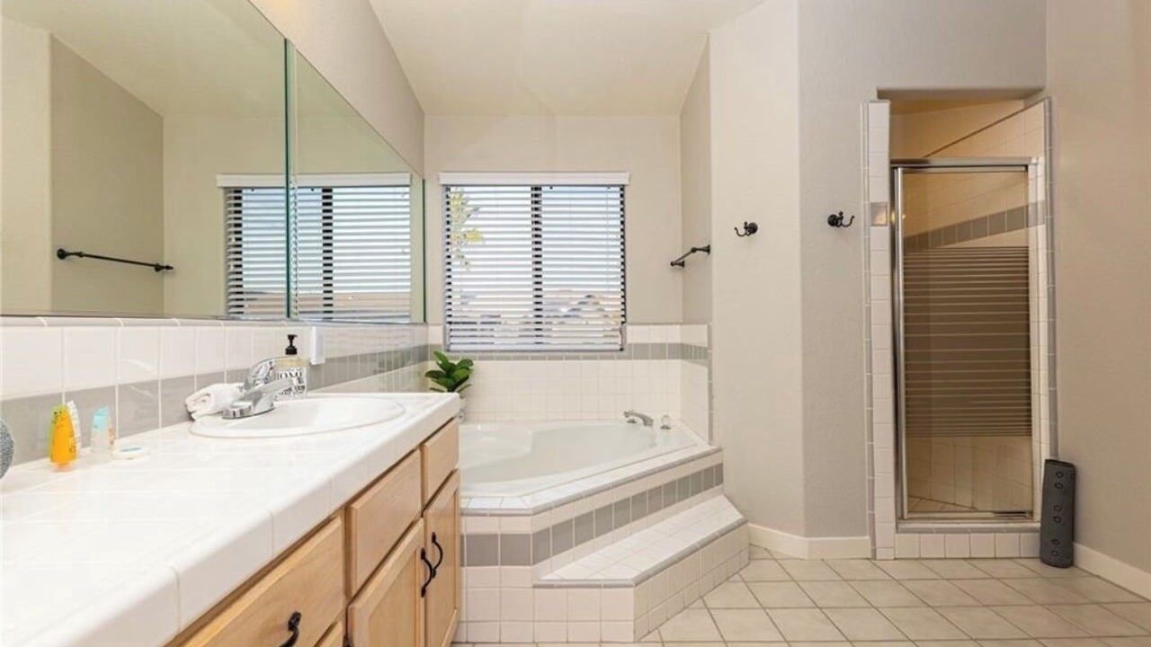 Photo of Bathroom in Sunridge Estates