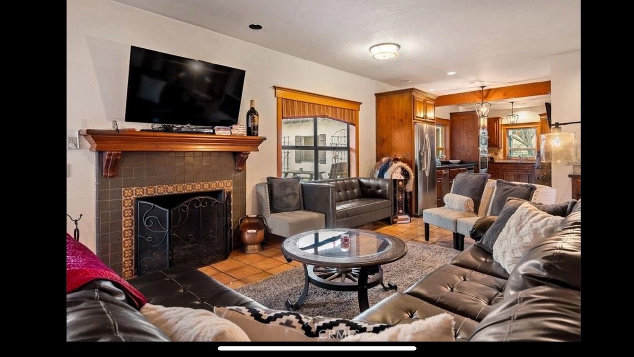 Photo of Livingroom in Templeton