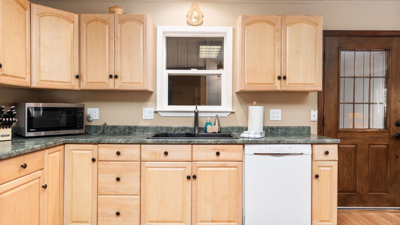 Photo of Kitchen in Sierra Cedars