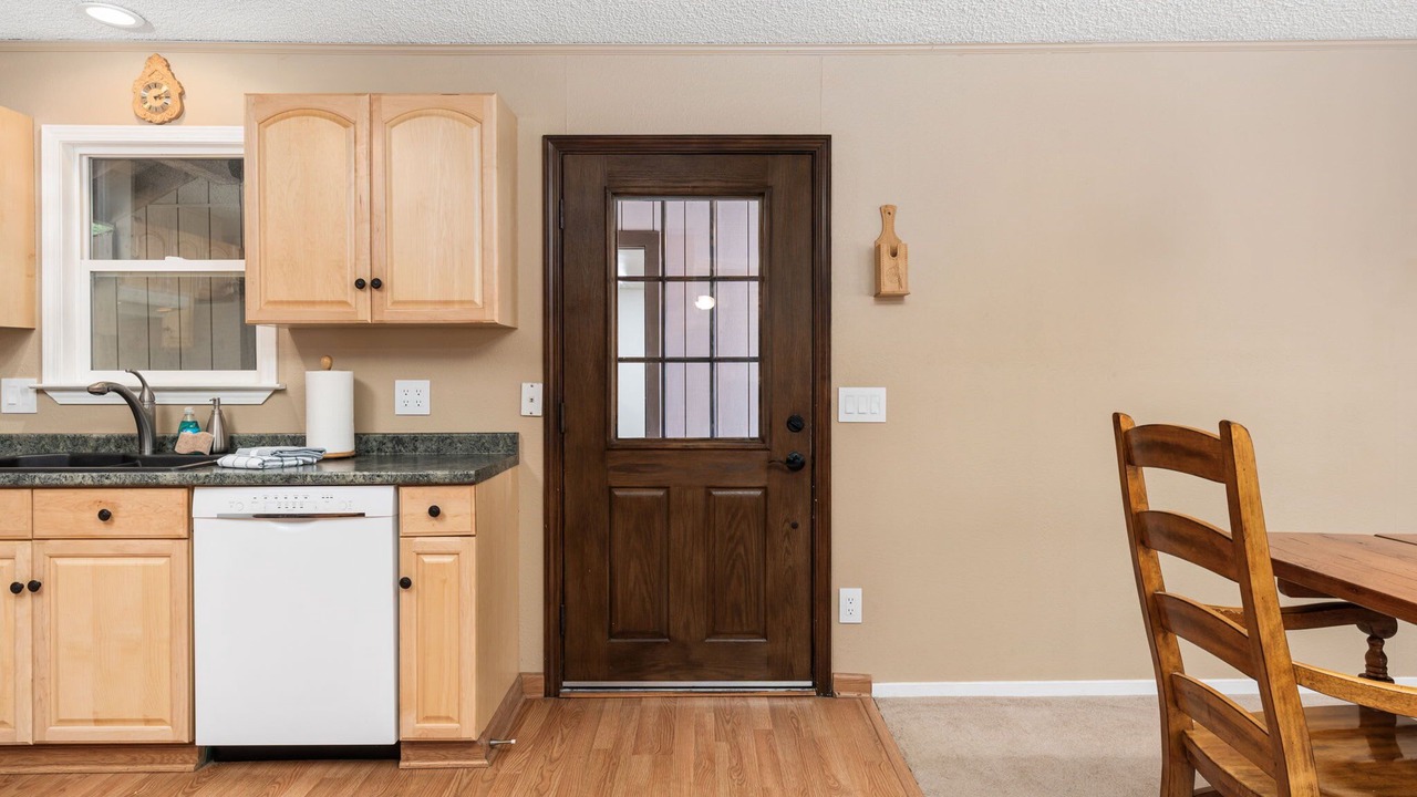Photo of Kitchen in Sierra Cedars