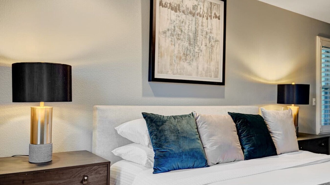 Photo of Bedroom in Silverado Ranch