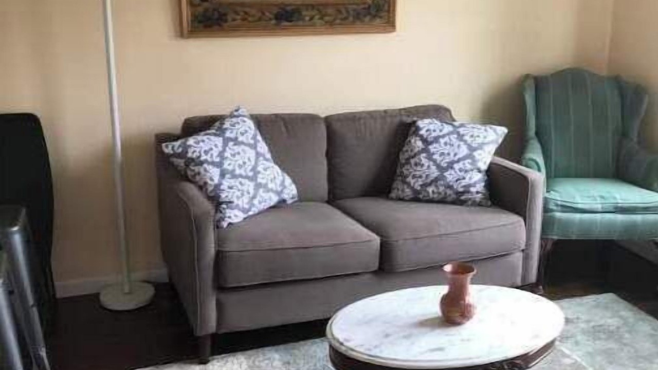Photo of Livingroom in Jamestown