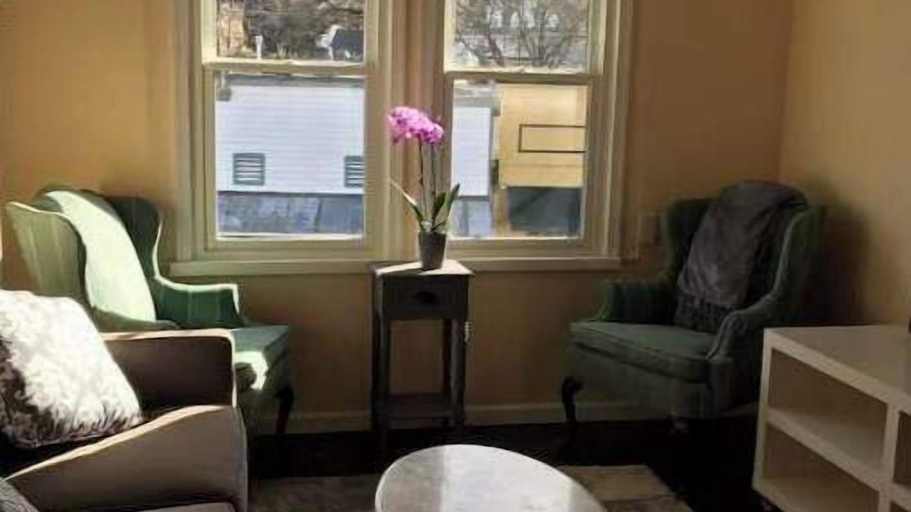 Photo of Livingroom in Jamestown