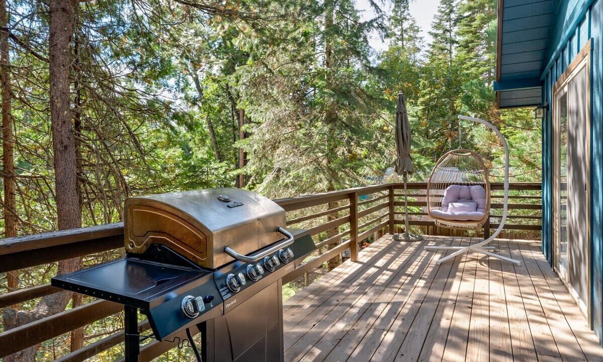 Photo of Outdoor in Sugar Pine