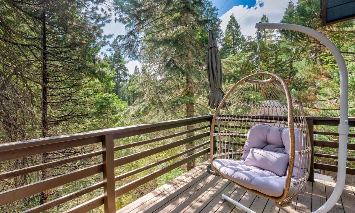 Photo of Outdoor in Sugar Pine