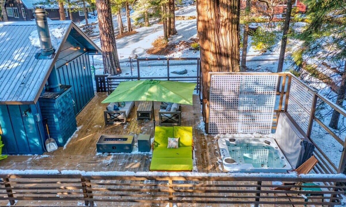 Photo of Outdoor in Sugar Pine