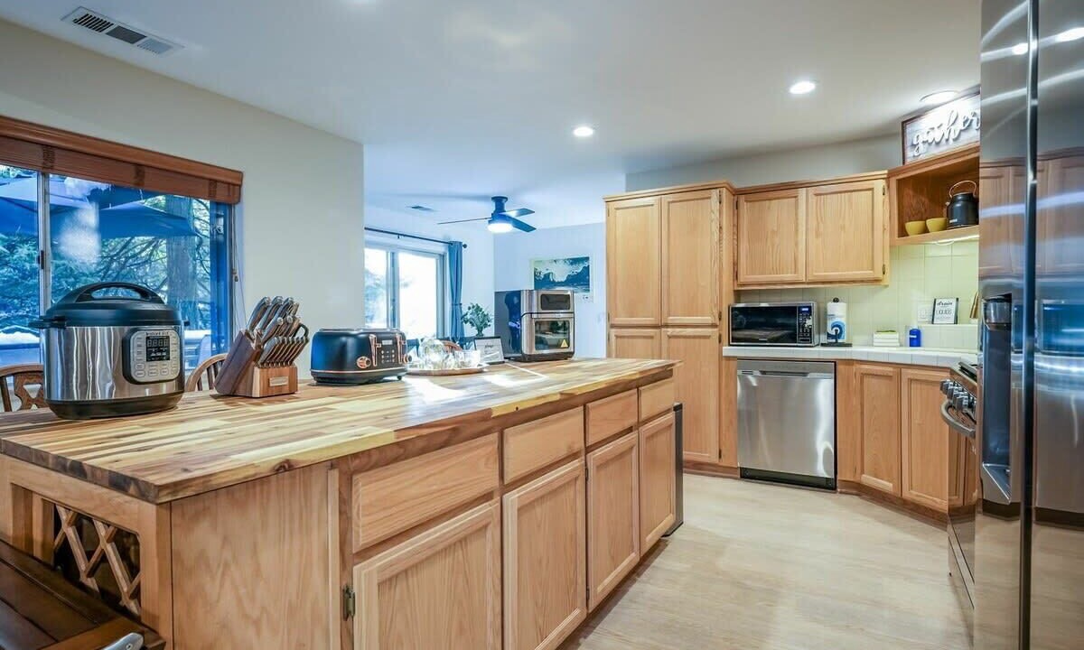 Photo of Kitchen in Sugar Pine