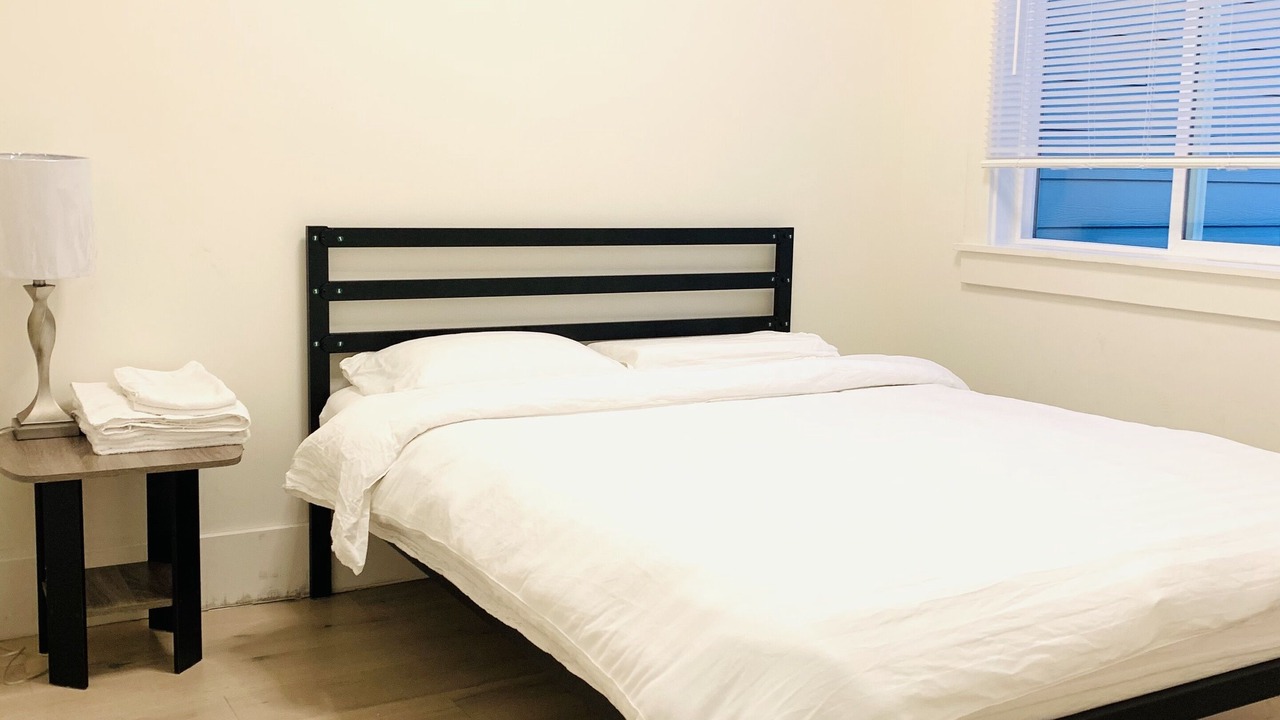 Photo of Bedroom in Daly City