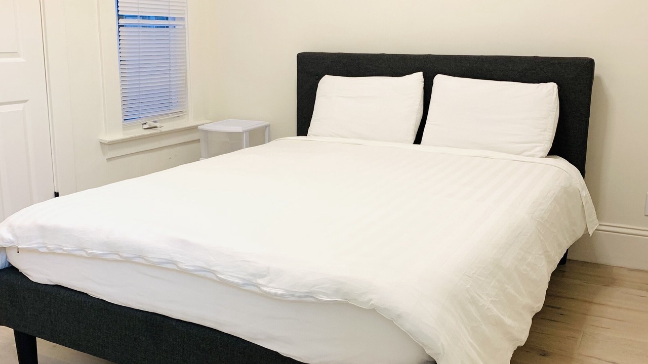 Photo of Bedroom in Daly City
