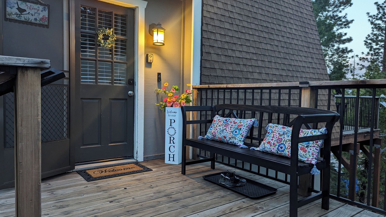 Photo of Patio Balcony in Cold Springs