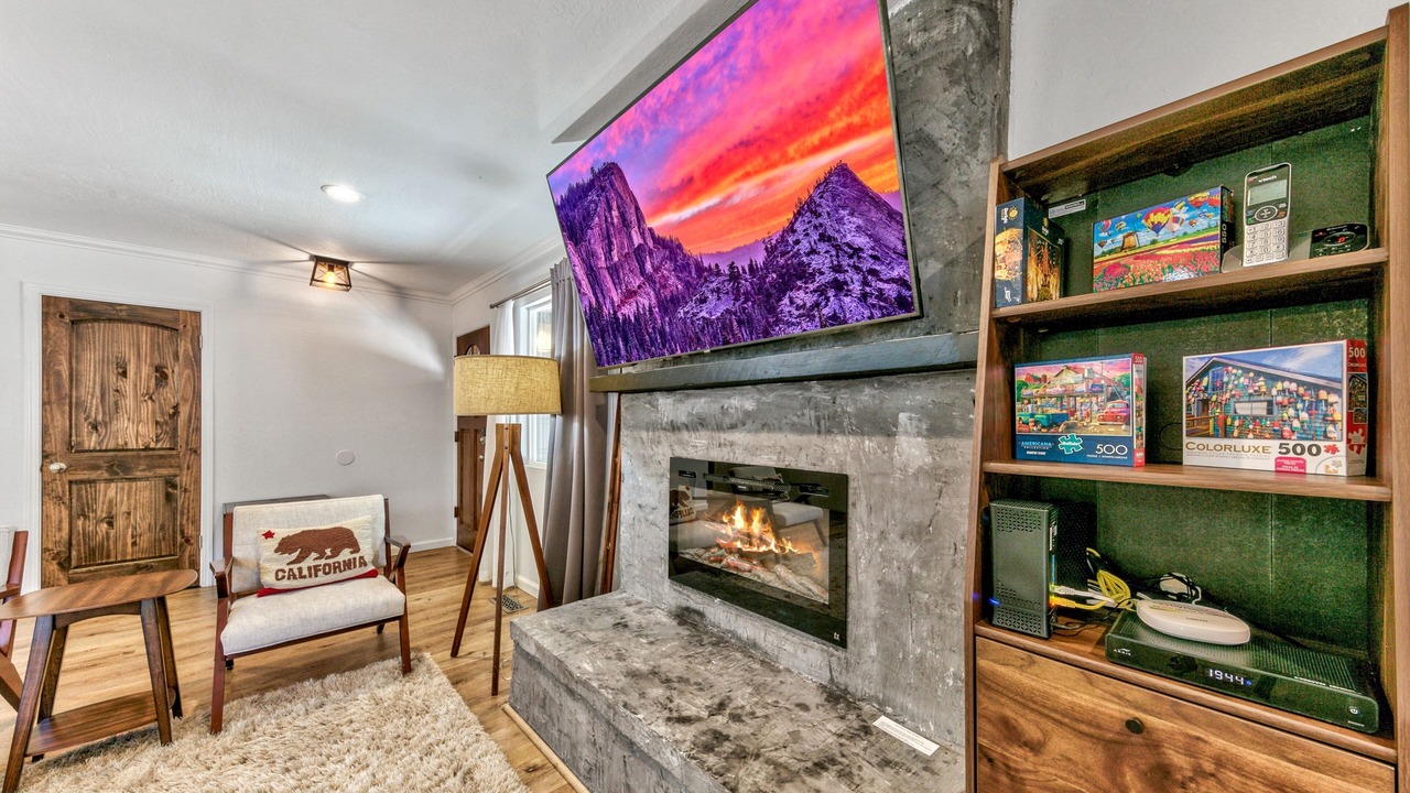 Photo of Livingroom in Montgomery Estates