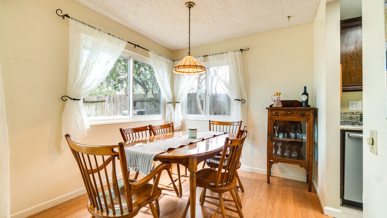 Photo of Bedroom in Orangevale
