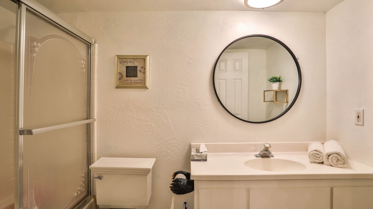 Photo of Bathroom in Cedar Glen