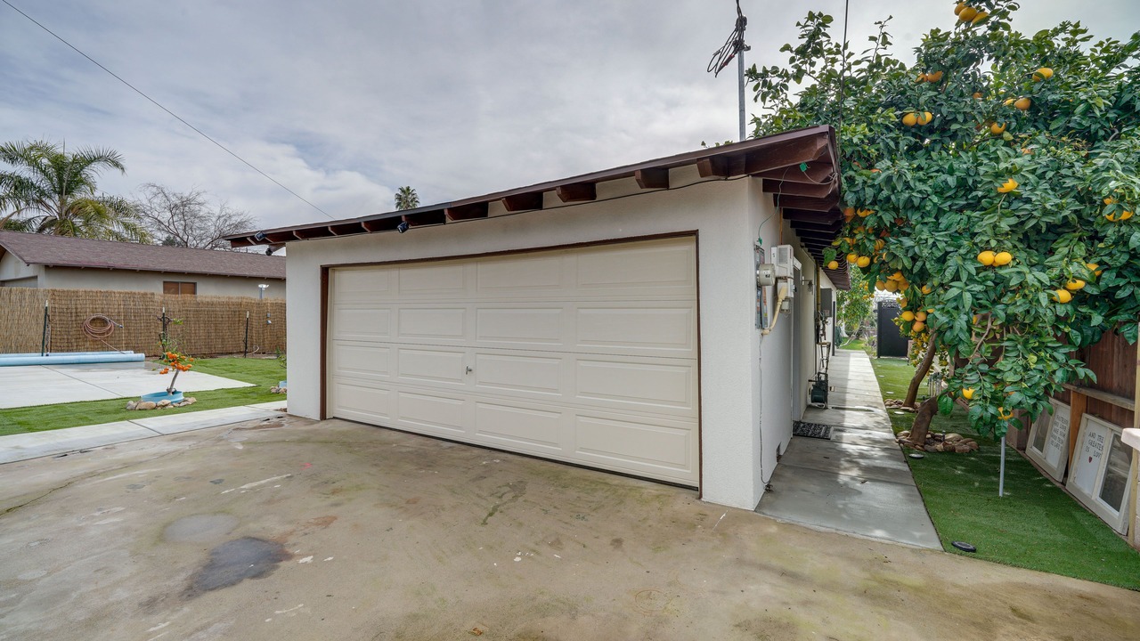Photo of Outdoor in Bakersfield