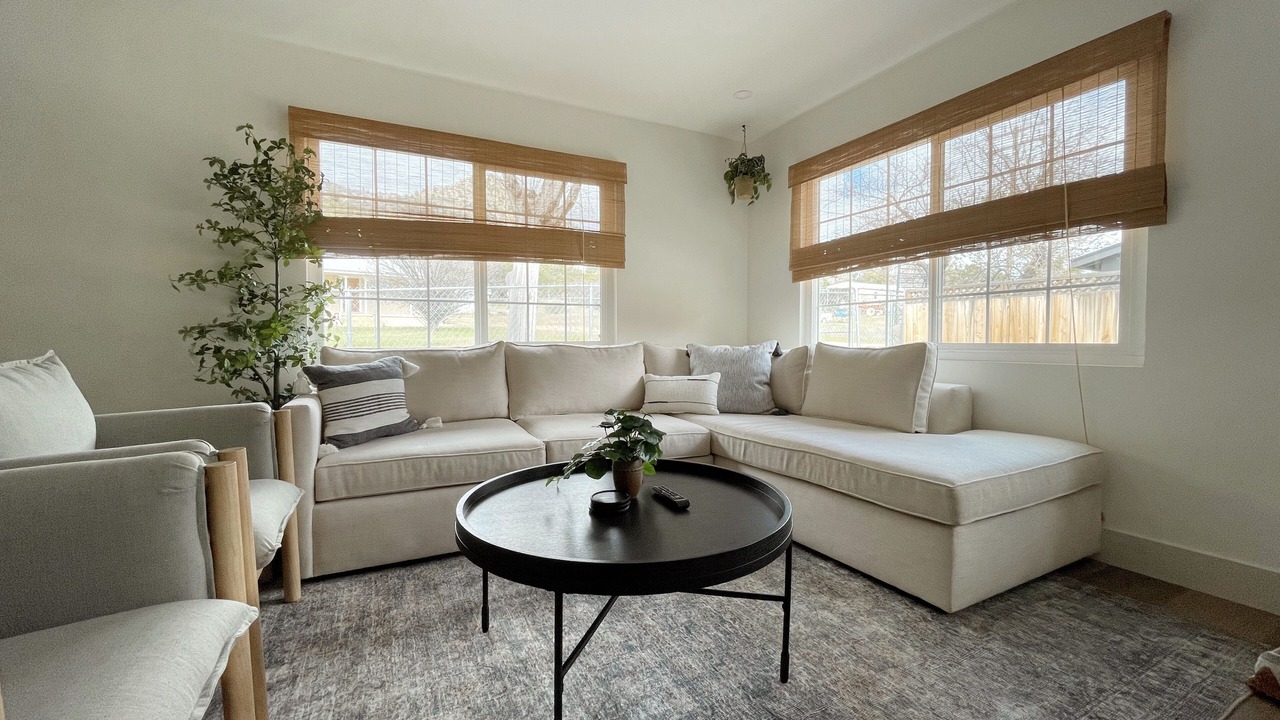 Photo of Livingroom in Kernville