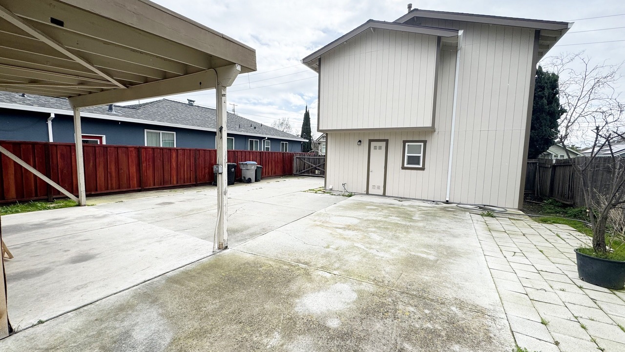Photo of Outdoor in Northside