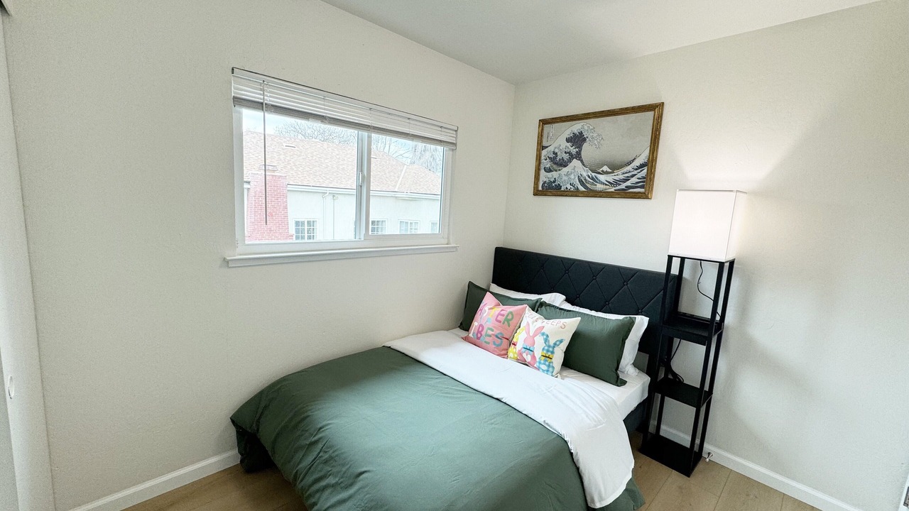 Photo of Bedroom in Northside