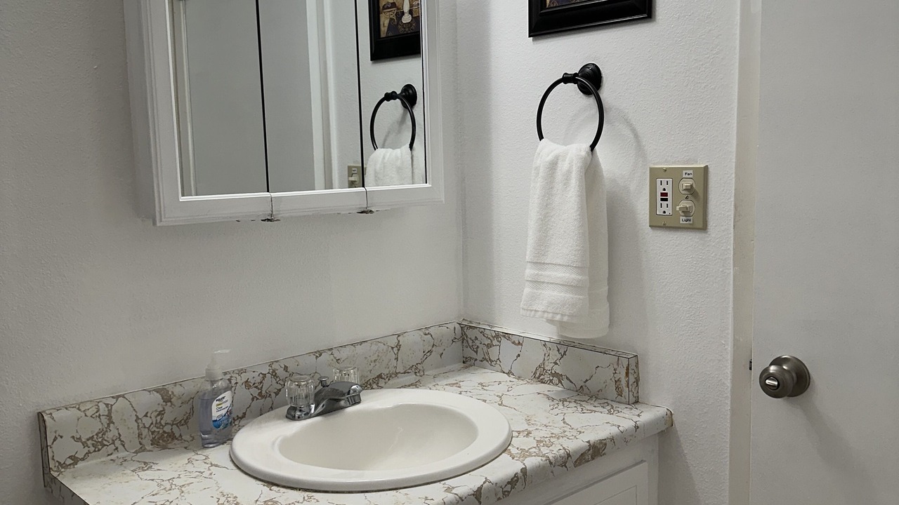 Photo of Bathroom in Enterprise