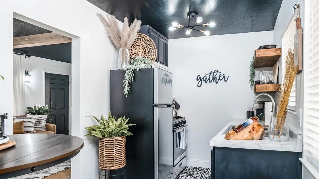 Photo of Kitchen in Long Barn