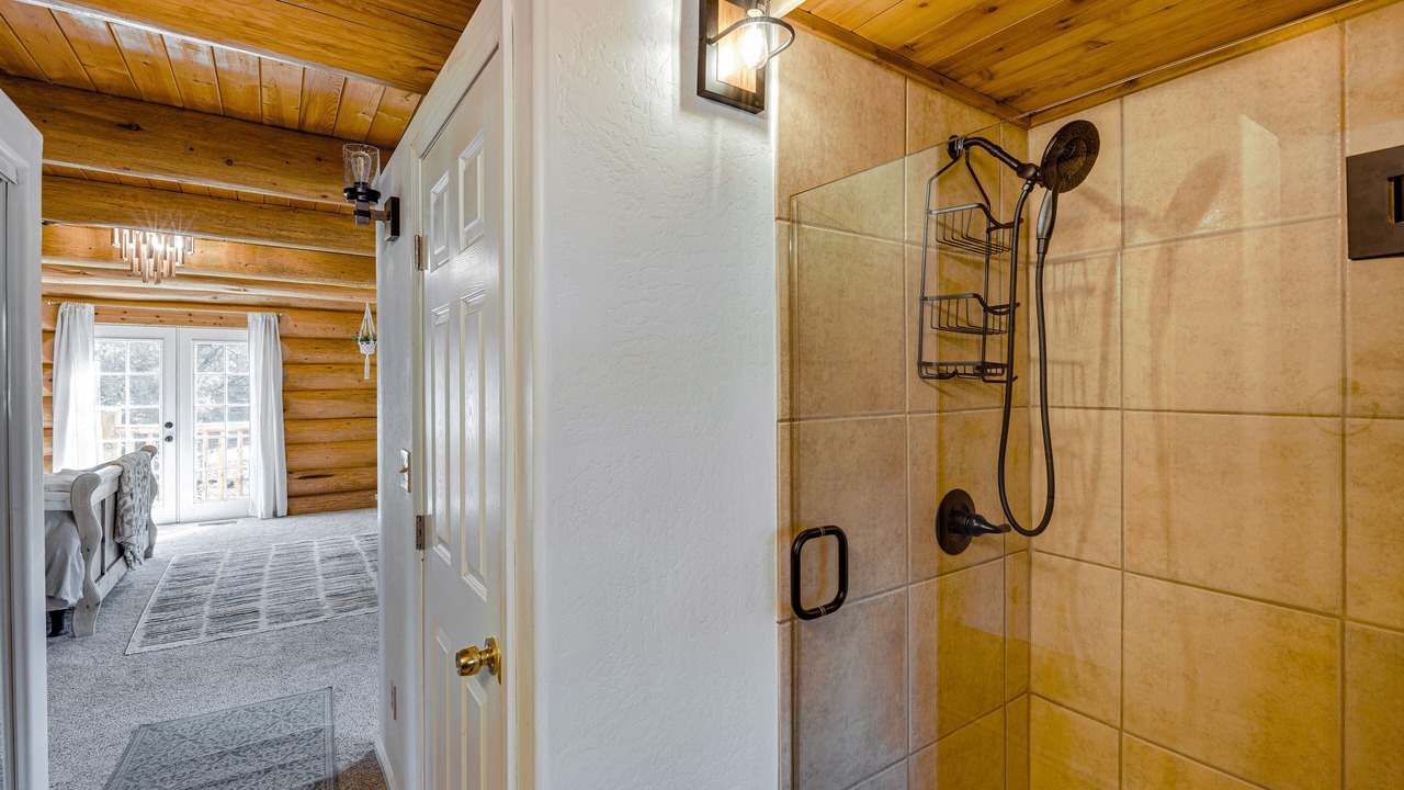 Photo of Bathroom in Frazier Park