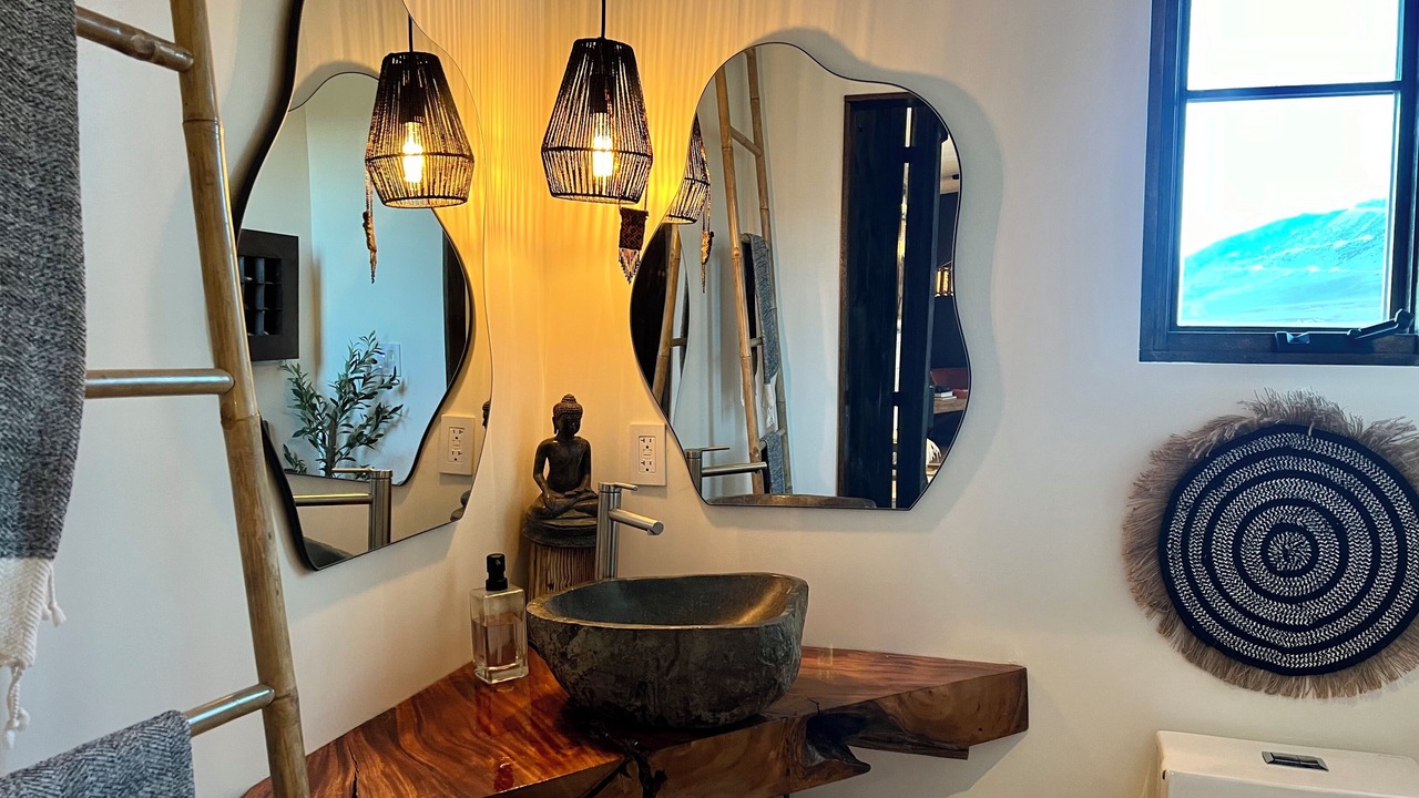 Photo of Bathroom in Lone Pine