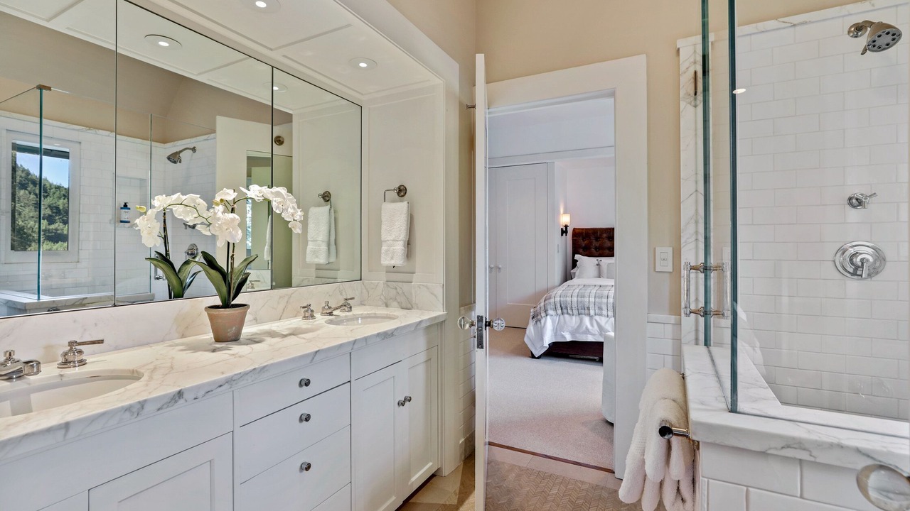 Photo of Bathroom in San Anselmo