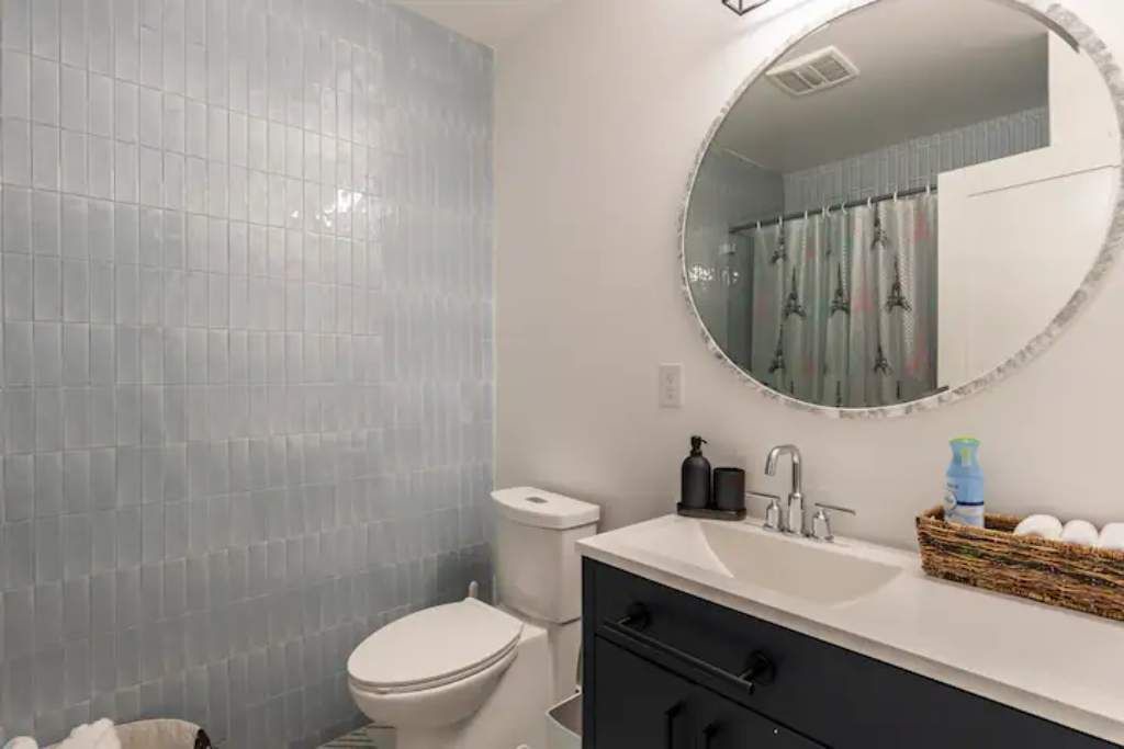 Photo of Bathroom in Maxwell Park