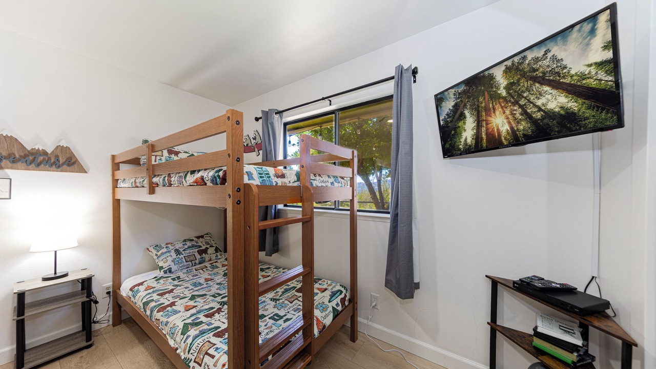 Photo of Bedroom in Oakhurst