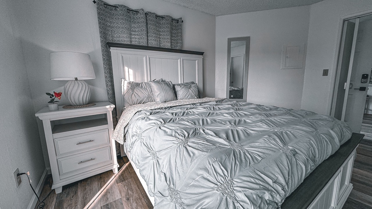 Photo of Bedroom in Pumpkin Center