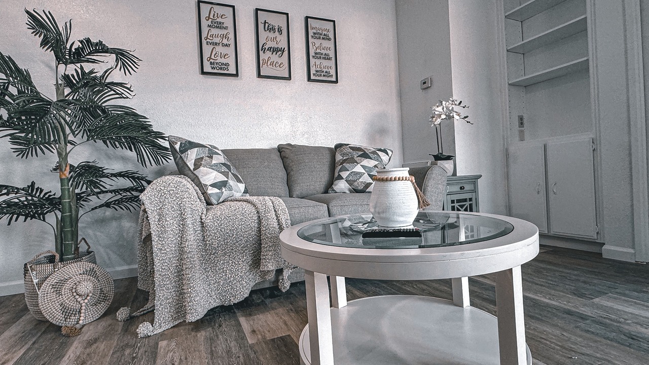 Photo of Livingroom in Pumpkin Center