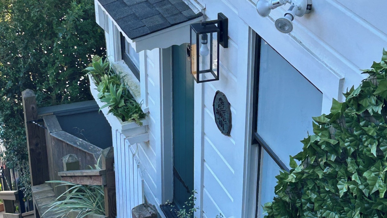 Photo of Outdoor in Upper Market