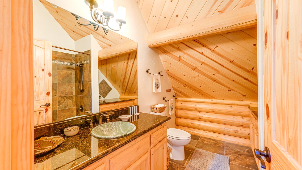 Photo of Bathroom in Shaver Lake