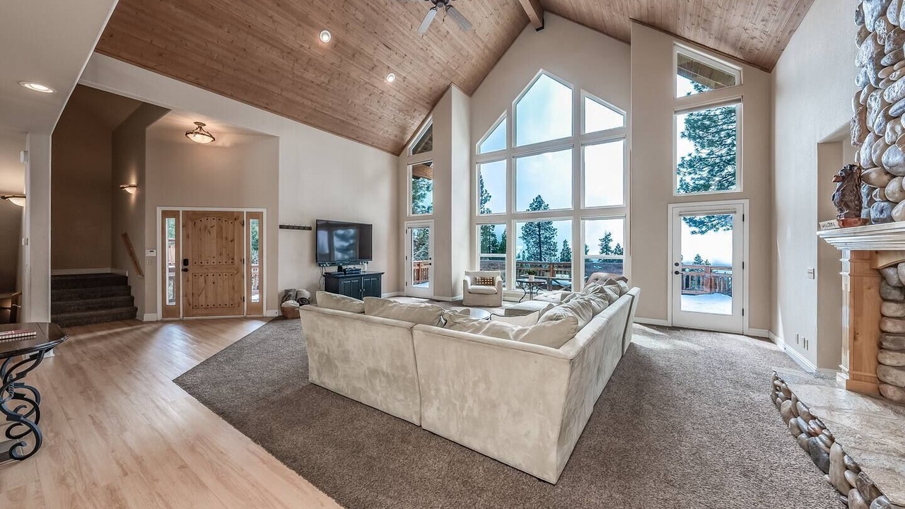 Photo of Kitchen in Shaver Lake