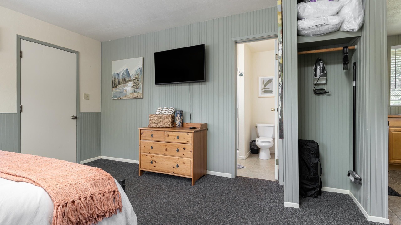 Photo of Bedroom in Three Rivers