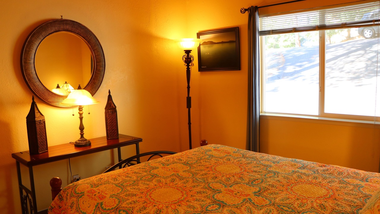 Photo of Bedroom in Groveland