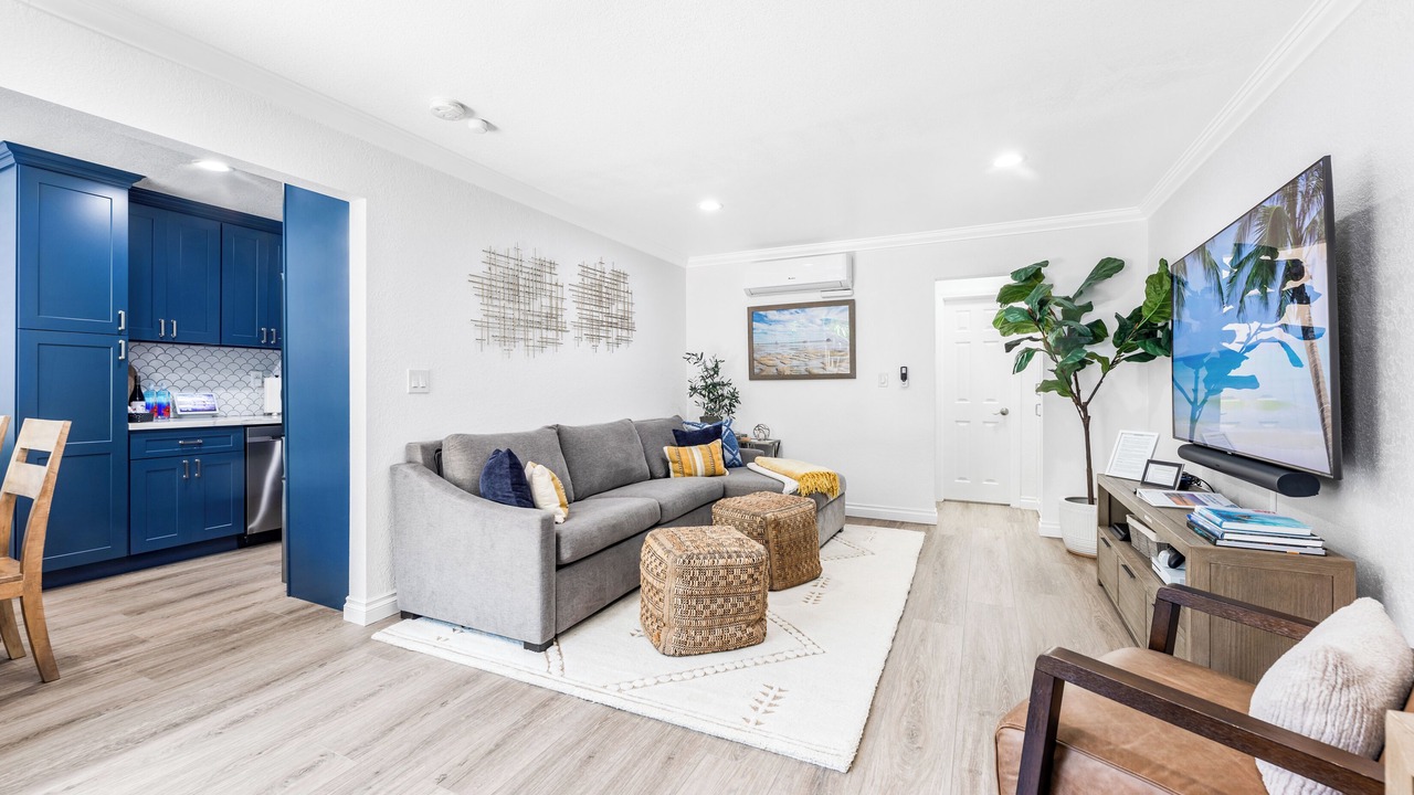 Photo of Livingroom in Huntington Beach