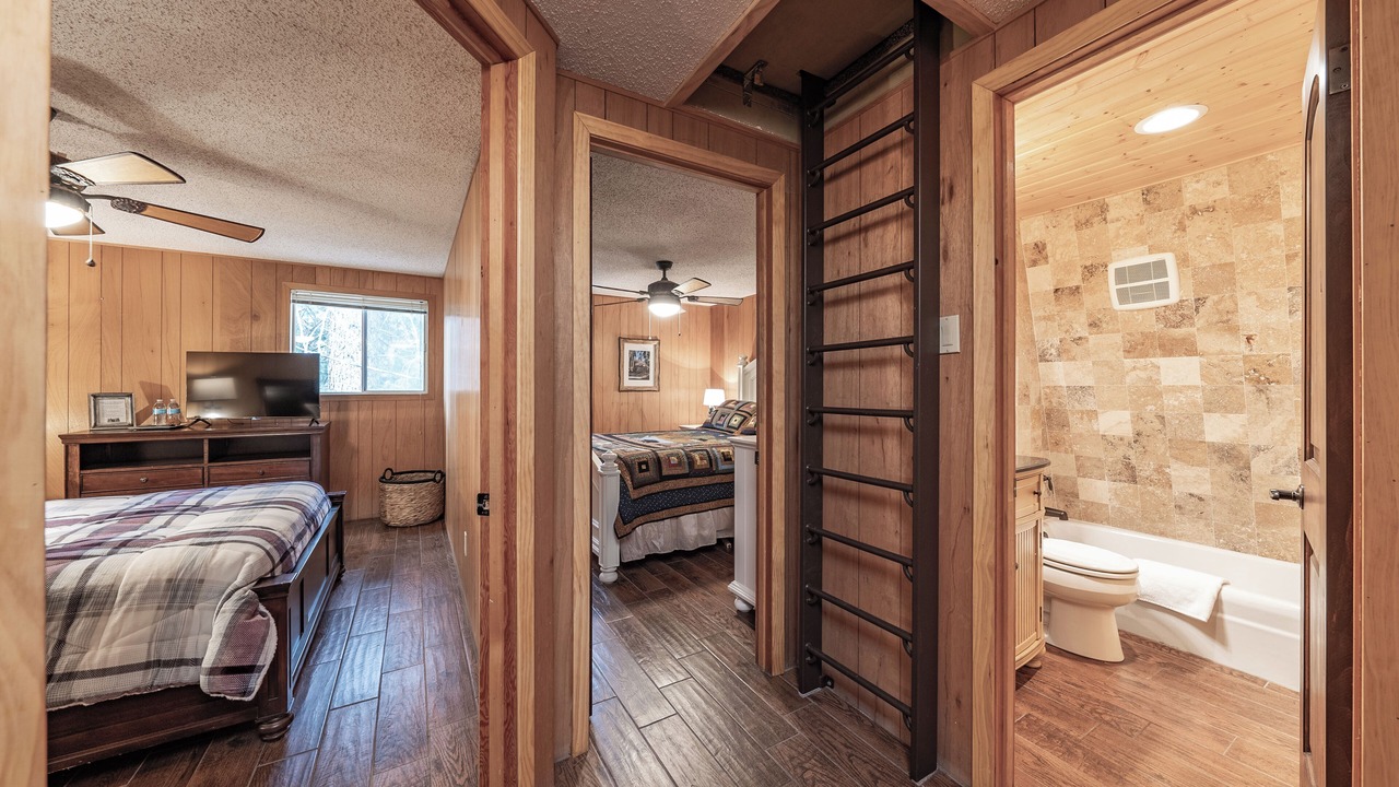 Photo of Bedroom in Sierra Cedars